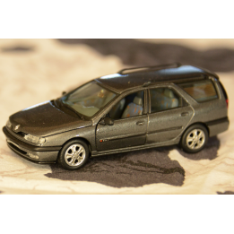 Marketplace : RENAULT Laguna Break - VITESSE - 1:43