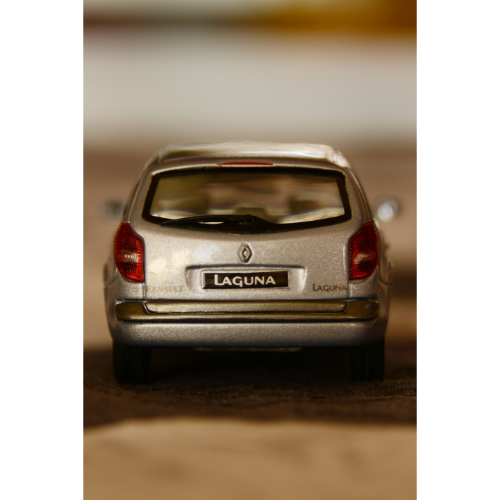 Marketplace : RENAULT Laguna II Estate Privilège - UNIVERSAL HOBBIE...