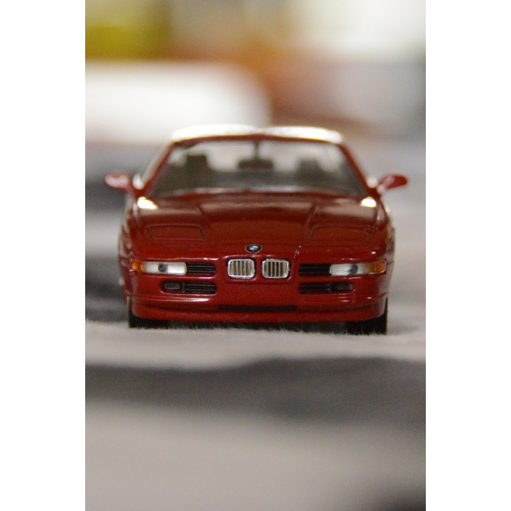 Martketplace : BMW 850i 1990 - UNIVERSAL HOBBIES - 1:43
