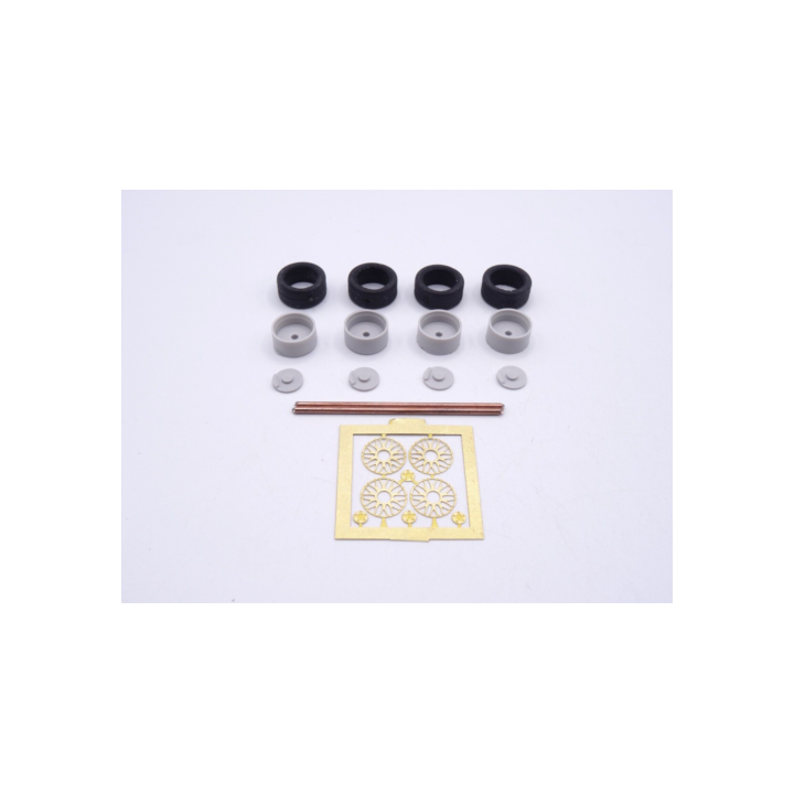 Marketplace - SET 4 ROUES JANTES BBS LE MANS LAITON - ALEZAN – 1:43