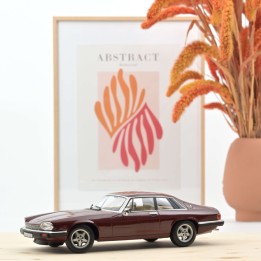 Marketplace - Jaguar XJ-S 5.3 H.E. Coupé 1982 Rouge - Norev - 1:18