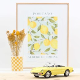 Marketplace - Alfa Romeo 2000 Spider 1978 Jaune  - Norev - 1:18