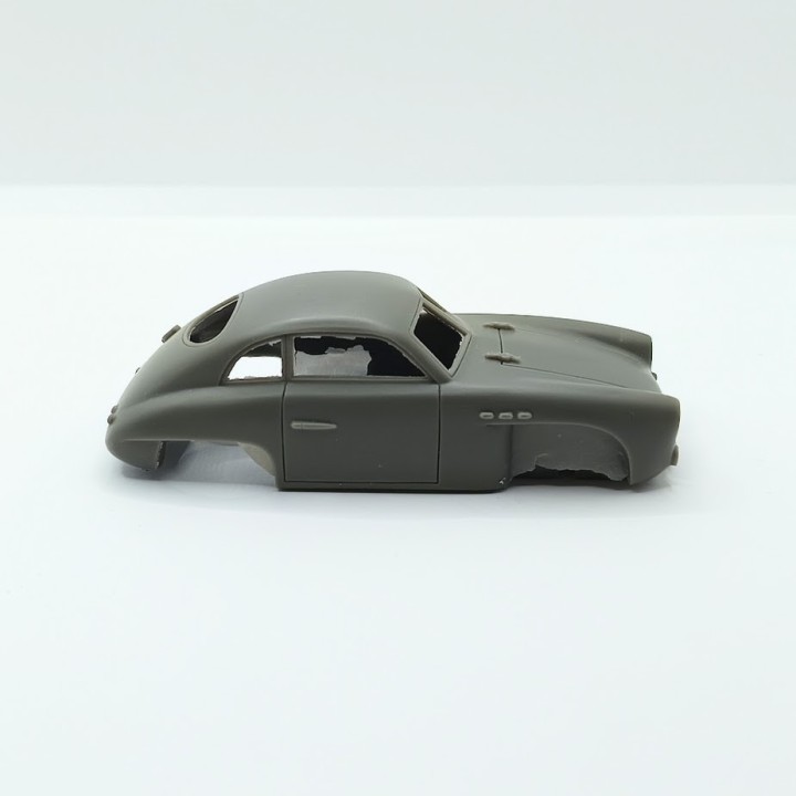 Carrosserie : DB Panhard Coach TDF 1952 - RÉSINE - 1:43