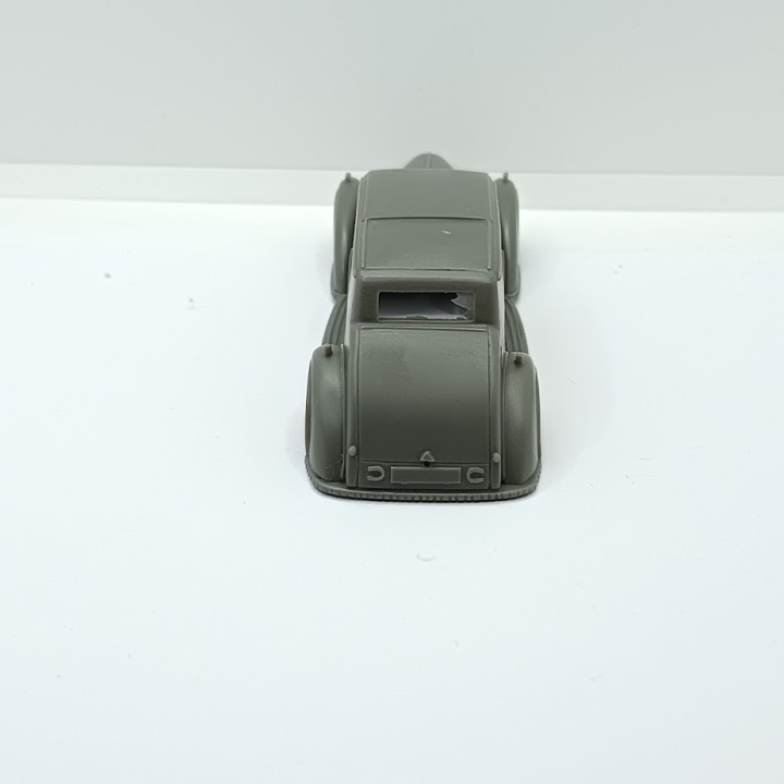Carrosserie : VOISIN Ambassade Berline 1935 - Résine - 1:43