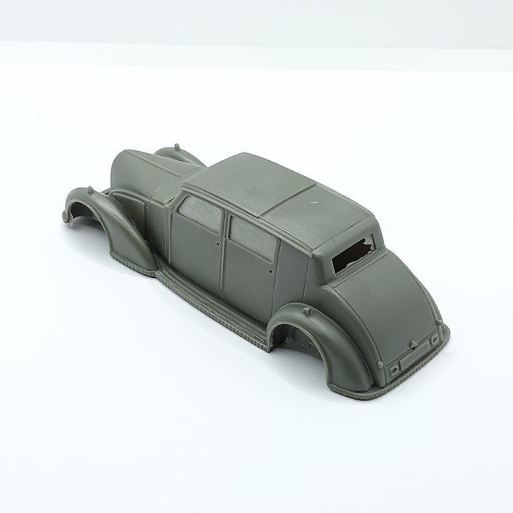 Carrosserie : VOISIN Ambassade Berline 1935 - Résine - 1:43