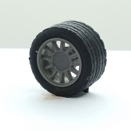4 roues 12 rayons ø12.30 mm - Résine - 1:43