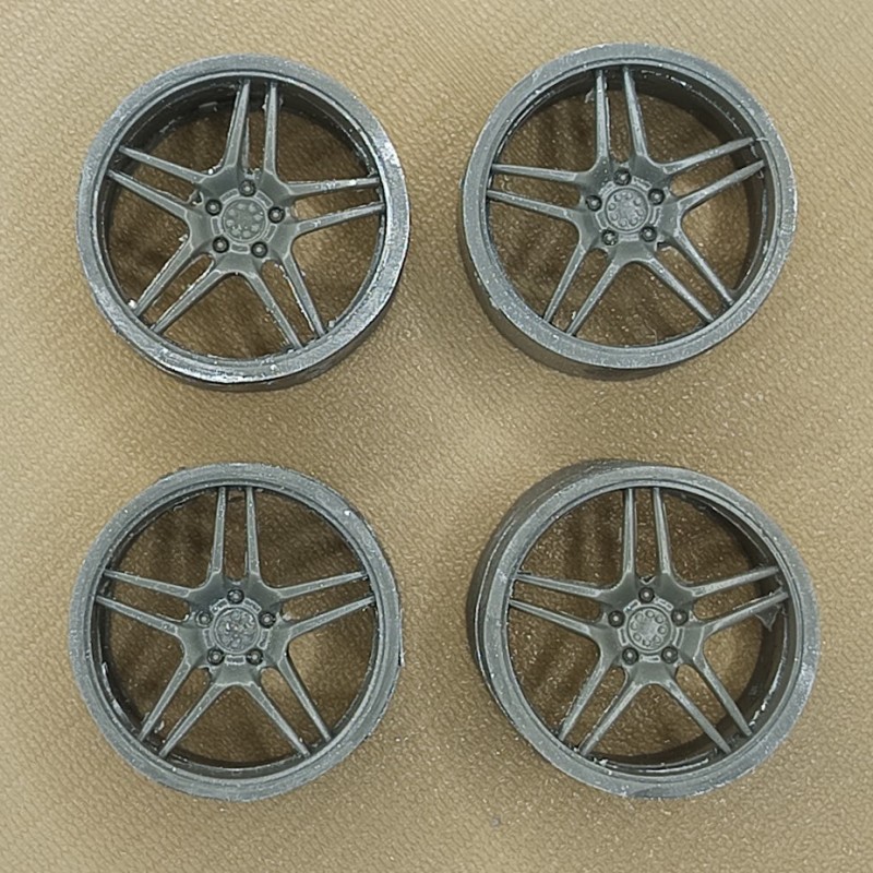 Set De 4 Jantes En Aluminium Pour Modèles Réduits 1/18 - Neuf, Métal Blanc/étain, Marque Grünberg