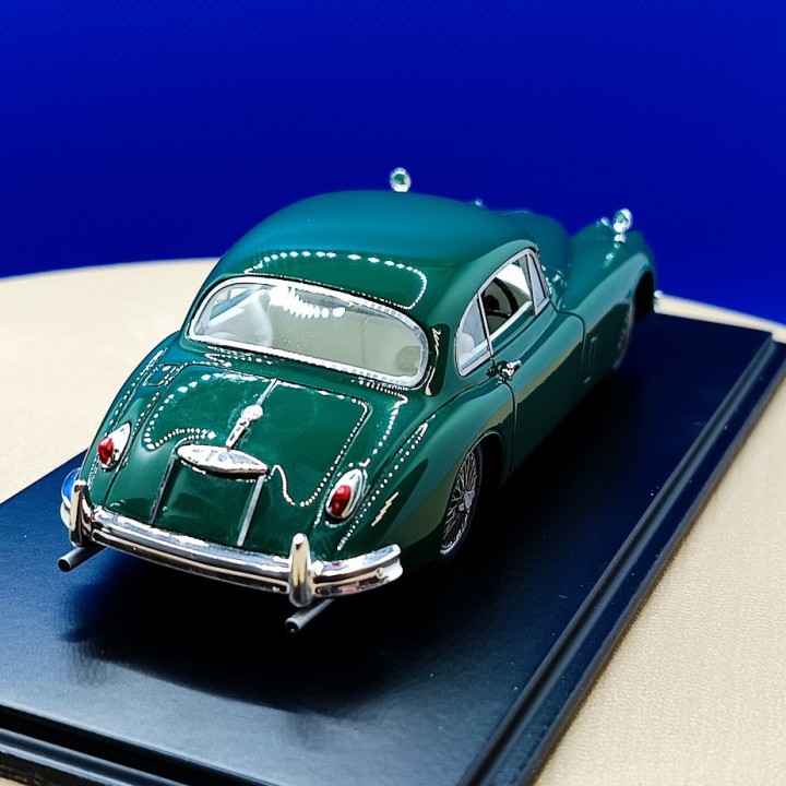 JAGUAR XK 150 1958 vue arrière