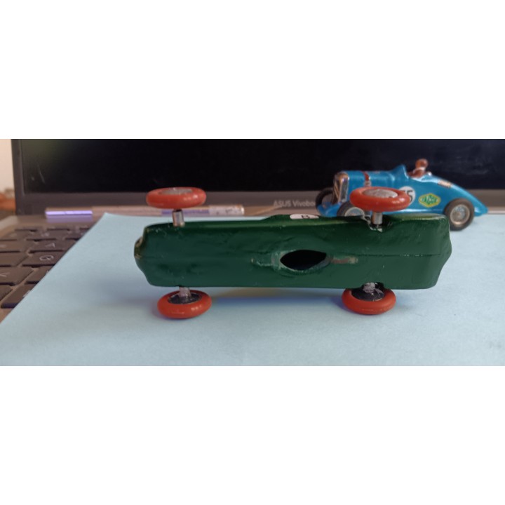 CIJ Renault NERVASPORT farine et plâtre