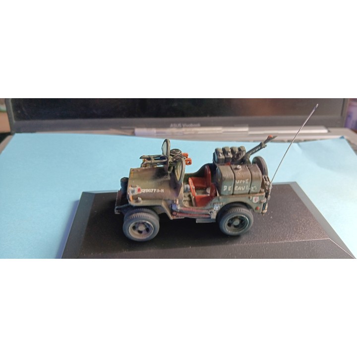 Jeep militaire sas 1/43