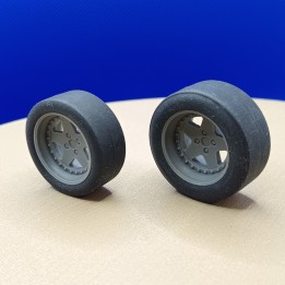 4 roues Tramont AV/AR - Résine - 1:18