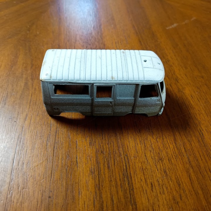 Carrosserie (801-06) - Résine - 1:43