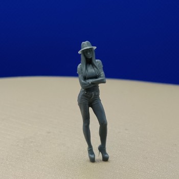 Diorama : Femme au chapeau - 3D CREATIVE - 1:43