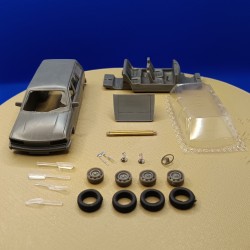 Ensemble du kit Peugeot 305 Break en résine au 1:43