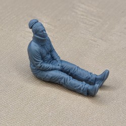 Diorama - Femme assise avec une minerve - Scène accident - 3D CREATIVE - 1:43