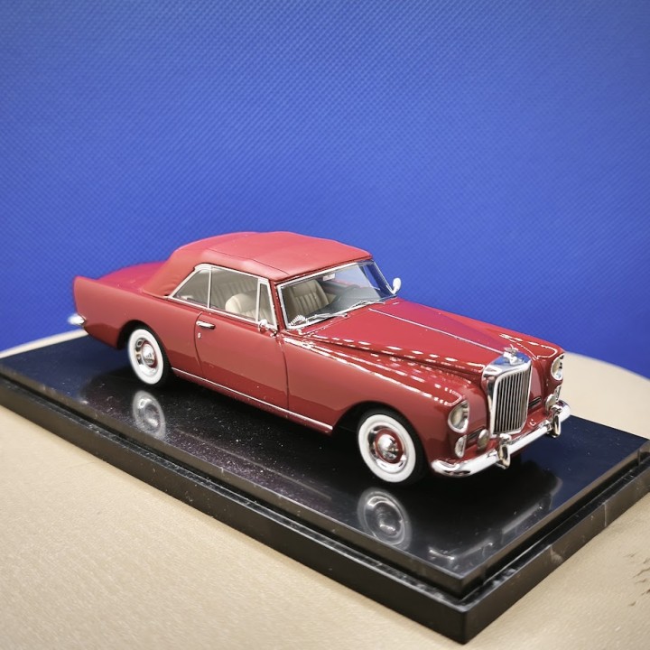 Bentley Continental S2 Twincam miniature à l’échelle 1:43