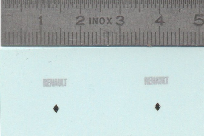 Décalcomanie - RENAULT - Ech 1:43