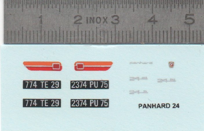 Décalcomanie " PANHARD" - Ech 1:43