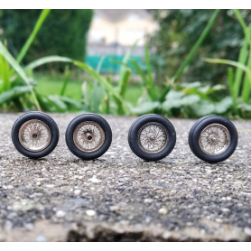 4 roues complètes à rayons Ø 14.60 mm - Laiton chromé - Ech 1:43