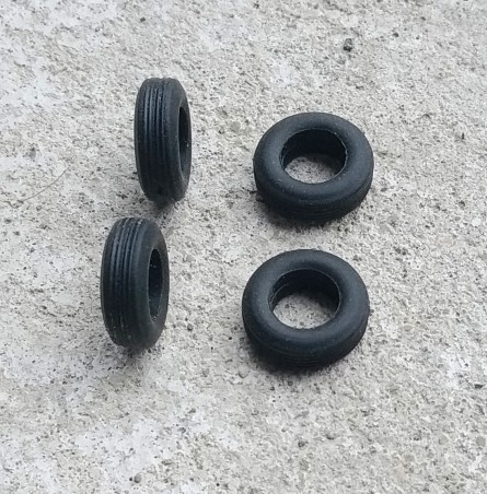Pneus souples par 4 - ø intérieur 8.20mm - Ech. 1:43