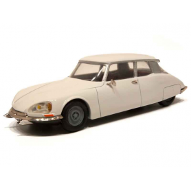 Carrosserie : CITROËN DS Proto Evo 2 SM 1969 - Résine - 1:43