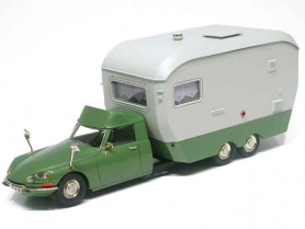 Marketplace : Citroën - DS Plateau Caravane - Green/ White - CLASSIQUES – 1:43