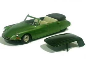 Marketplace : Citroën - DS19 Cabriolet Reutter 1960 - Green Metal/ With Hard Top - CLASSIQUES – 1:43