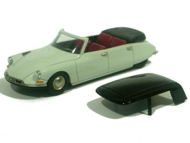 Marketplace : Citroën - DS19 Cabriolet Reutter 1960 - Ivory/ With Hard Top - CLASSIQUES – 1:43