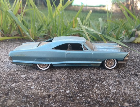 OCCASION à réstaurer - MADISON - PONTIAC Bonneville 1965 - Nr4 - 1:43