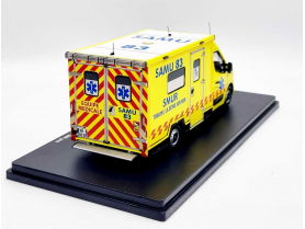 Martketplace : Renault Master TIB Ambulance 2019 - PERFEX - 1:43