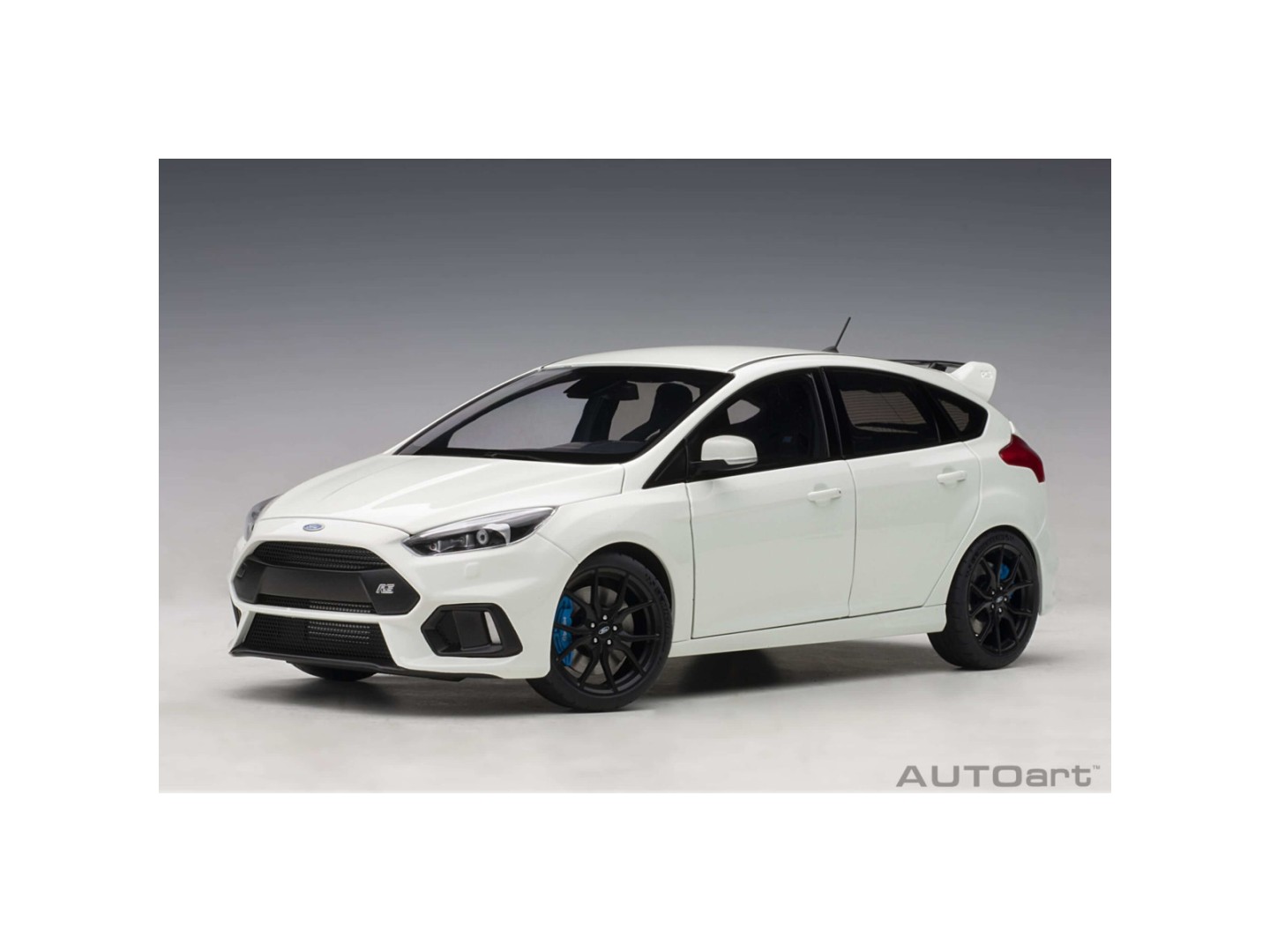 Marketplace - Ford Focus RS 2016 Blanc Glace  - Autoart - 1:18