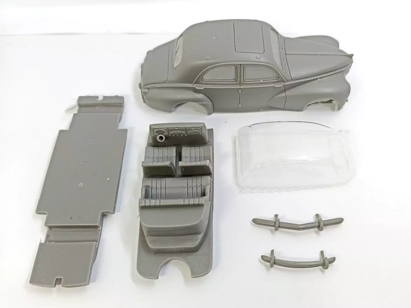 Carrosserie : Peugeot 203 Croizet 1956 - Résine - 1:43 |Pièces et k...