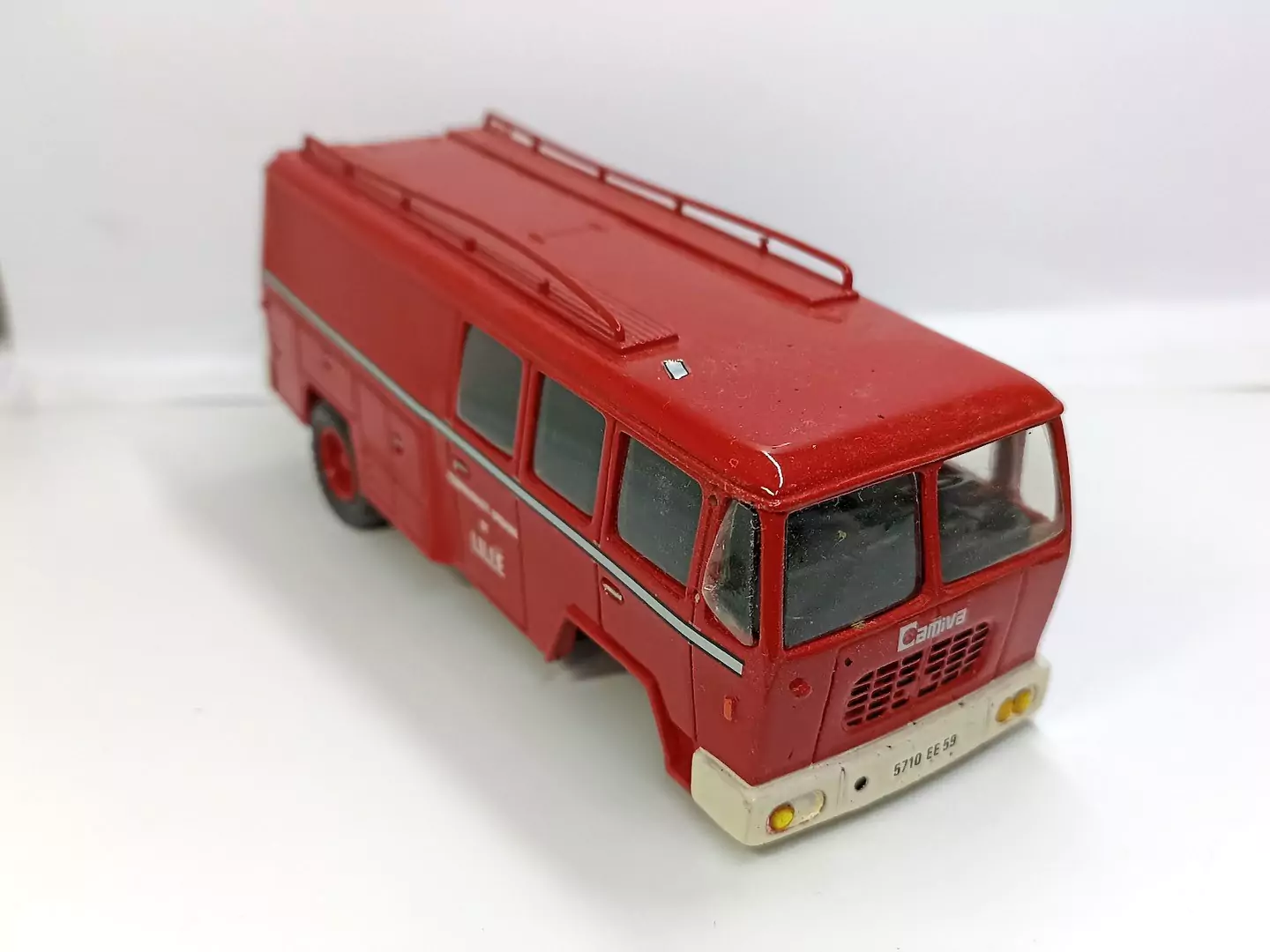 En l'état : BERLIET GCK Pompiers FPDGP - PARADE - 1:43