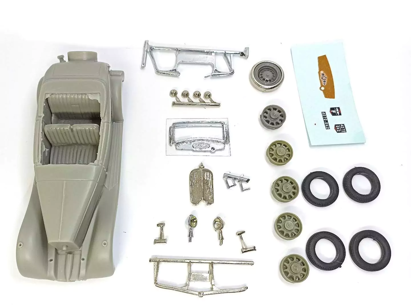 Kit : PANHARD - 6 CS Cabriolet 1935 - Résine - 1:43