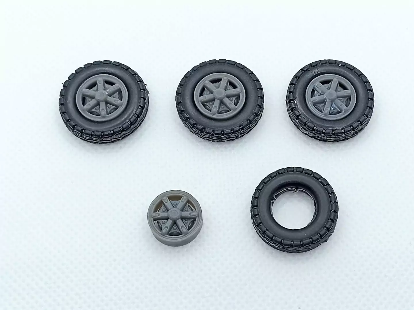 4 Roues de camion ø 22.50 mm - Résine - CPC Production