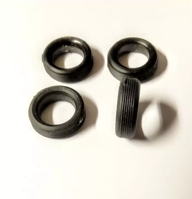 4 Pneus en résine souples - ø15mm - Ech 1:43