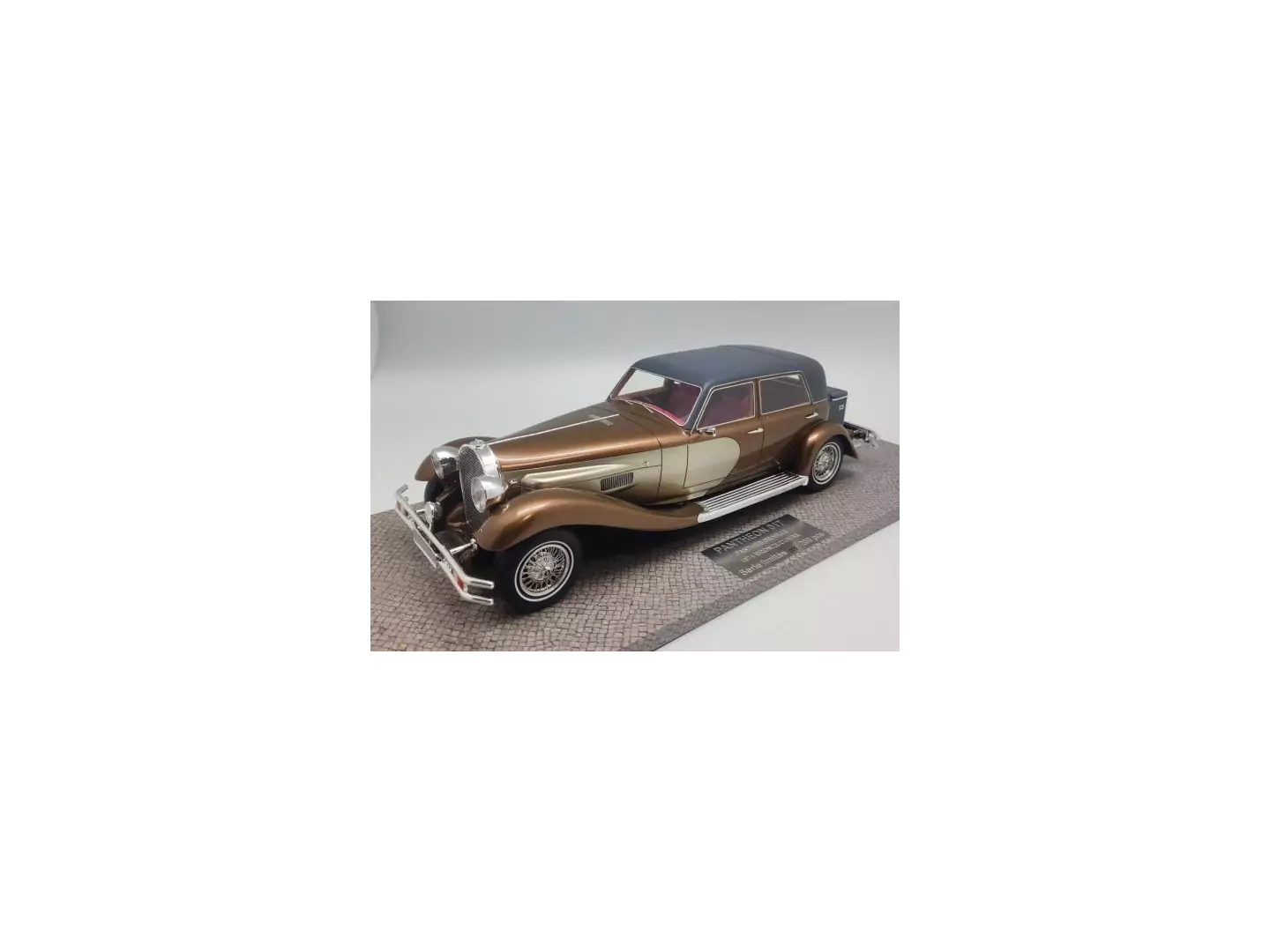 Marketplace : PANTHER de ville V12 1974 Bronze et Marron - Pantheon - 1:18