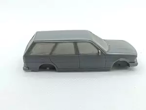 Incomplet : KIT PEUGEOT 305 Break - Résine - 1:43