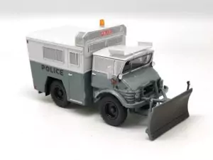 Martketplace : Mercedes Unimog 406 Police 1987 - PERFEX - 1:43