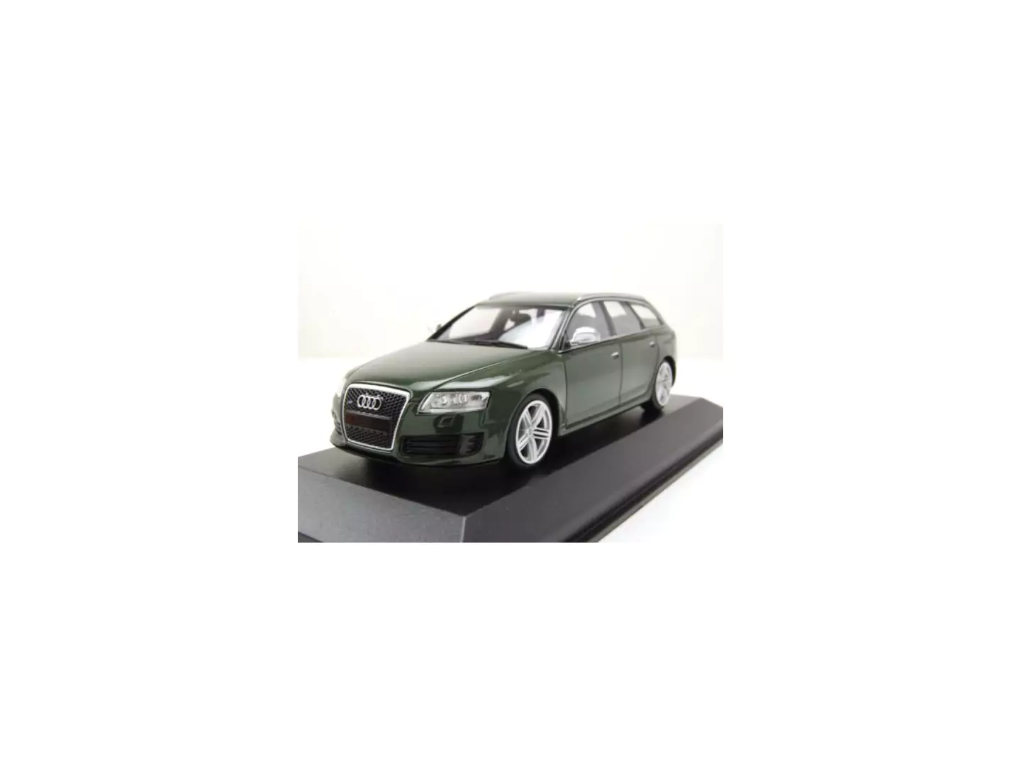 Marketplace : AUDI RS6 Avant 2007 Vert métallique - Maxichamps - 1:43