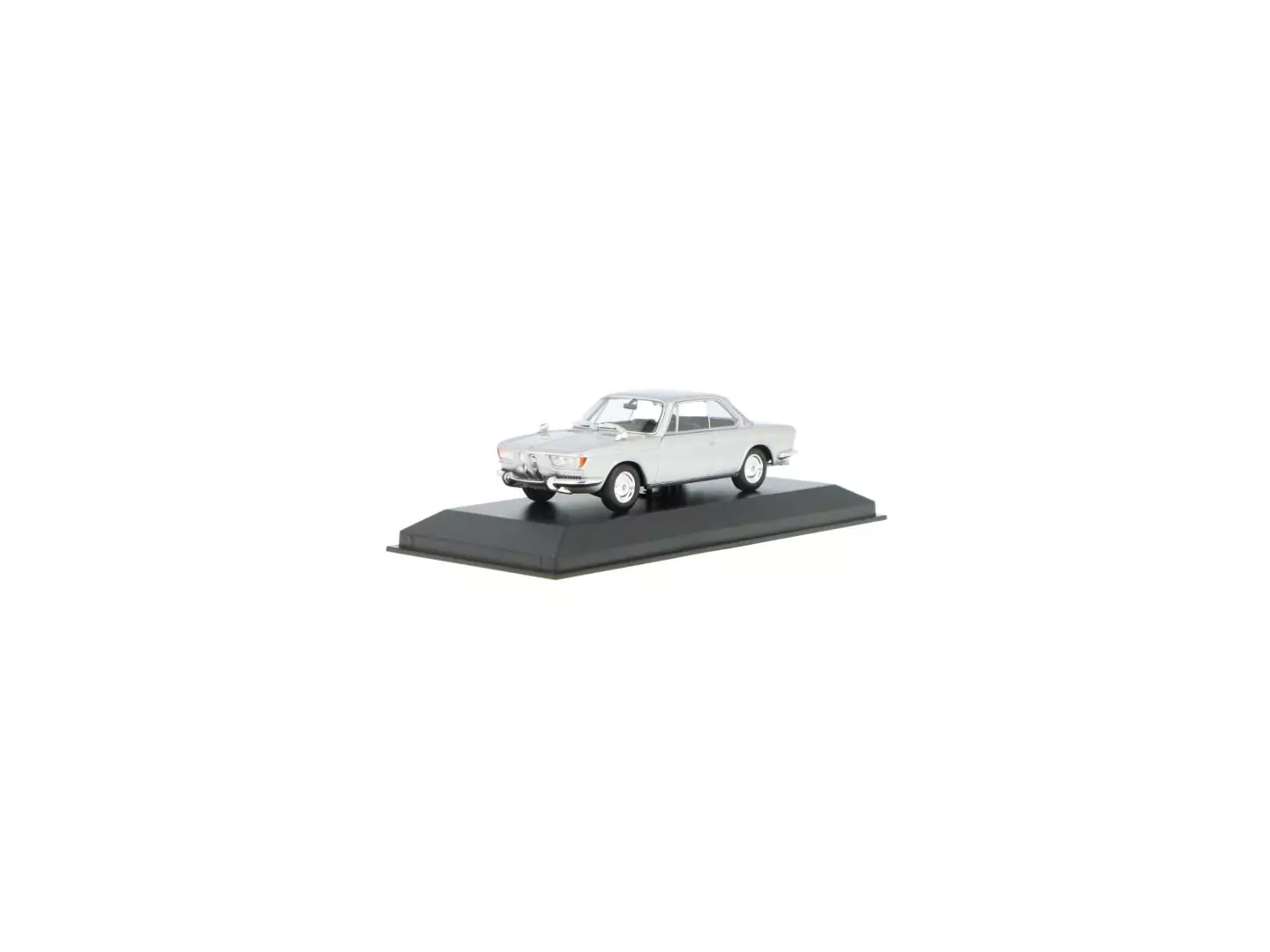Marketplace : BMW 2000CS coupé 1967 grise - Maxichamps - 1:43