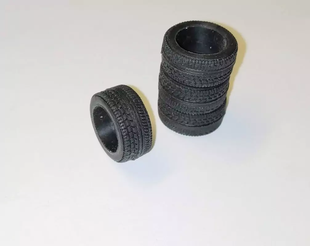4 Pneus 14.5 X 10 X 6mm - Résine souple |Pièces et kits pour voitur...