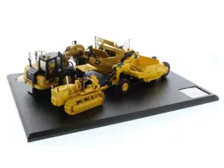 Marketplace : Scraper évolution séries CATERPILLAR 621K et D7 Ttw N 70 - Diecast Masters - 1:50