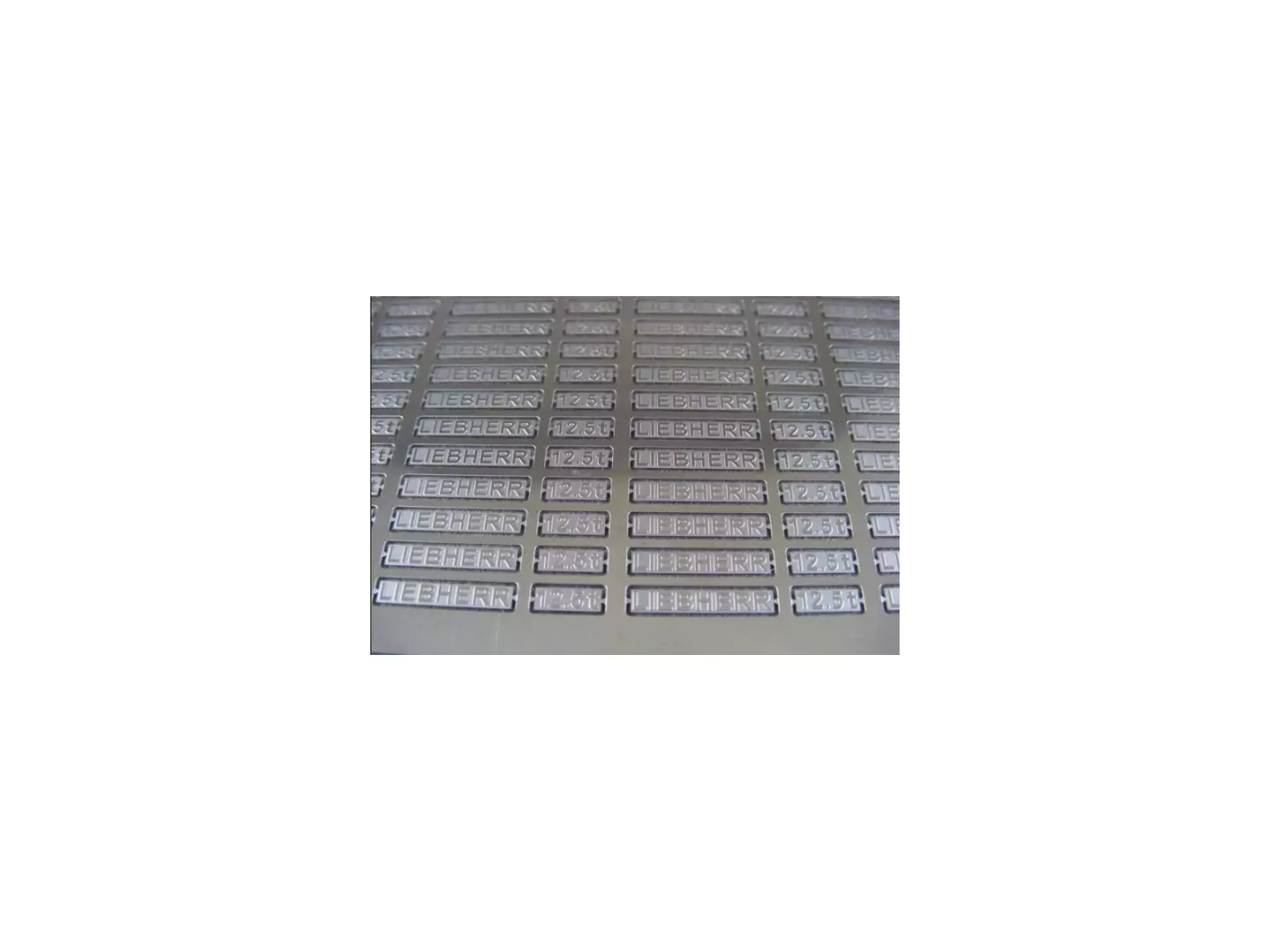 Marketplace : Gravure pour contrepoids LIEBHERR LR / LG1750 - YCC - 1:50