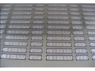 Marketplace : Gravure pour contrepoids LIEBHERR LR / LG1750 - YCC - 1:50