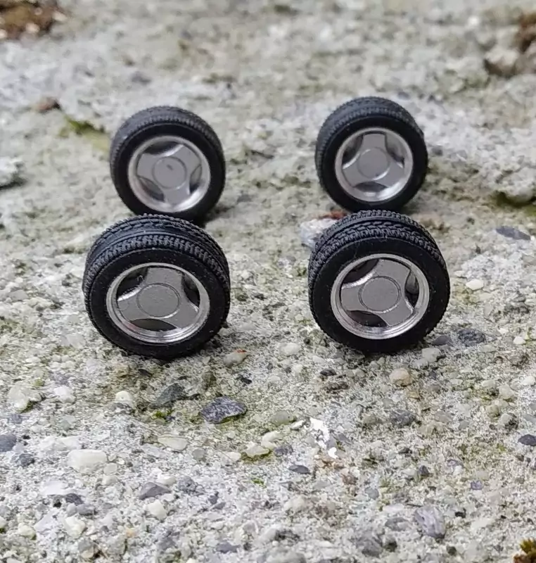 4 roues complètes SAAB 900 - Jantes ø10.20mm + Insert + Pneus - Ech...