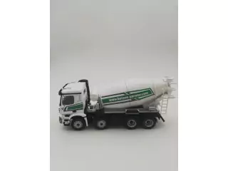 Marketplace : MERCEDES BENZ Arocs 8x4 Camion toupie BETON-GARNIER - LIEBHERR HTM 905 - Conrad - 1:50