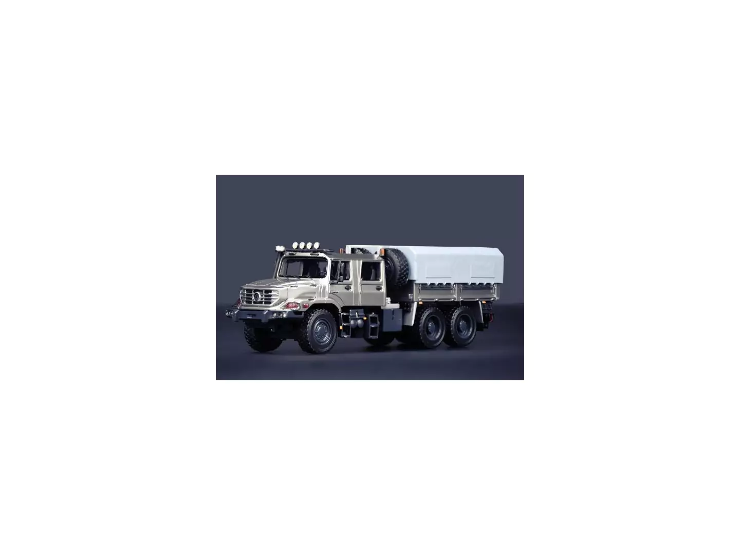 Marketplace : MERCEDES-BENZ Zetros 6x6 double cabine porteur bâché – Limitée à 200 ex. - IMC Models - 1:50