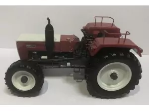 Markeplace : Tracteur STEYR 1100 Allrad  - MOMINIATUR - 1:32