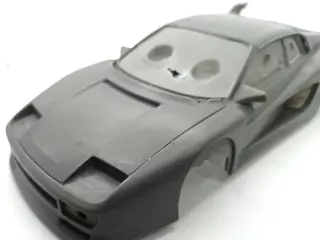En l'état : Ferrari Testarossa Koenig - Résine - 1:18